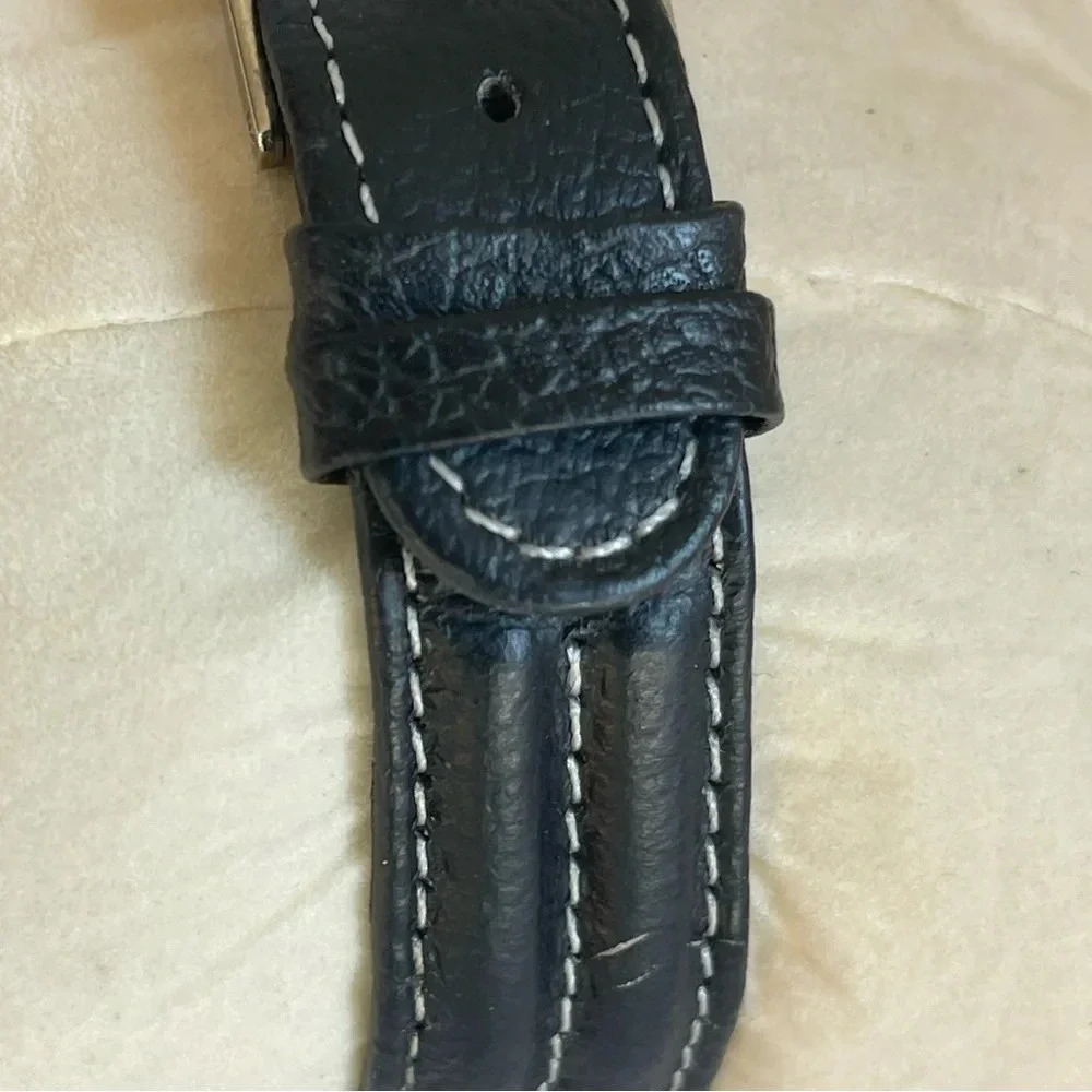 Mickey Mouse Watch With Black Leather Strap . - Picture 6 of 13